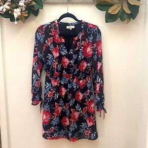 NWOT Gorgeous Loft size 4P Floral Dress